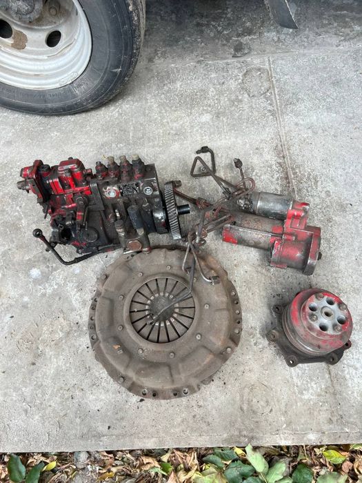 Запчастини б/у  на  FAW 1051