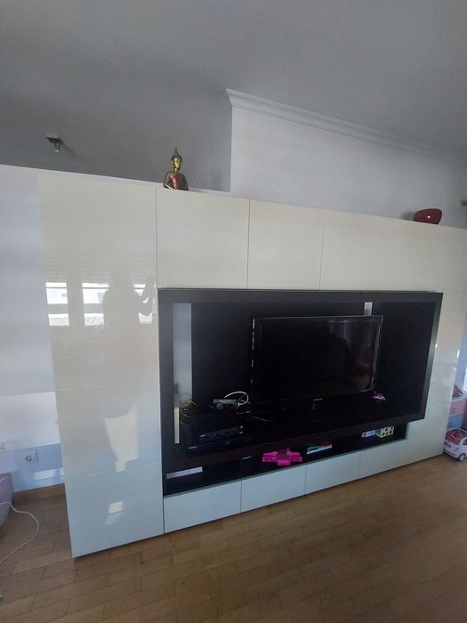 Móvel de TV para sala de estar em madeira branca brilhante