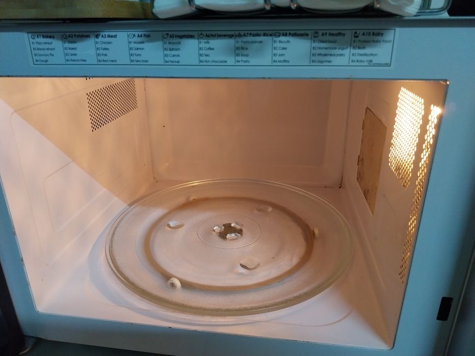 Microondas Candy nao aquece