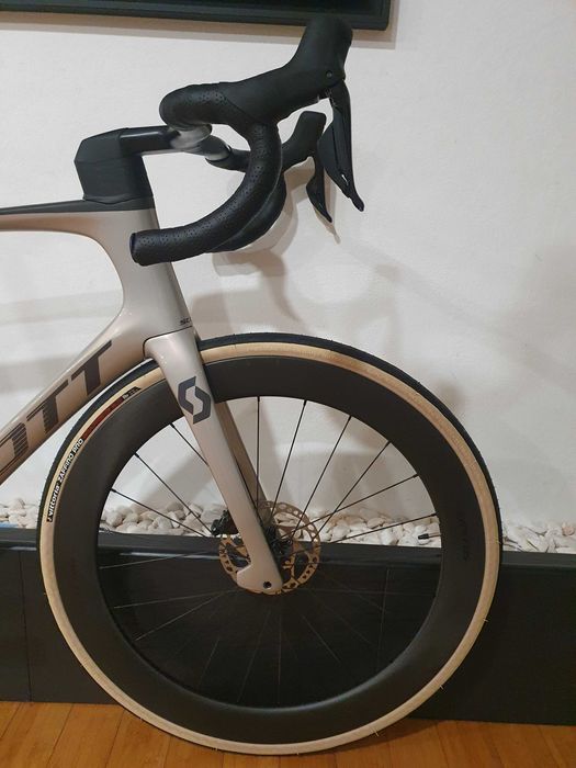 Scott Foil RC Disco (Di2-24v)