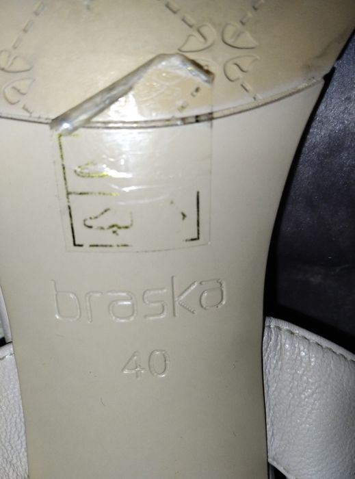 Босоножки BRASKA