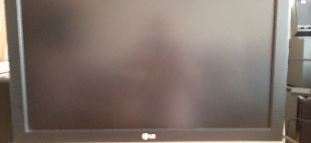 TV LG modelo 32LC2R/ZJ