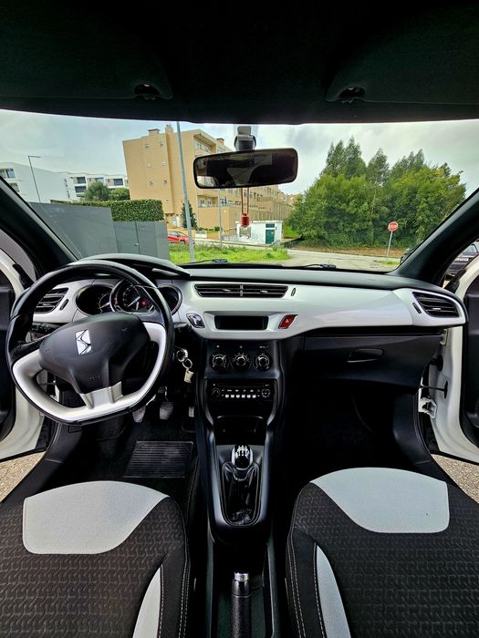 Citroën DS3 1.4 e-HDi So Chic Nacional