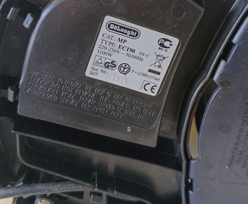 Кавоварка Deloghi EC190