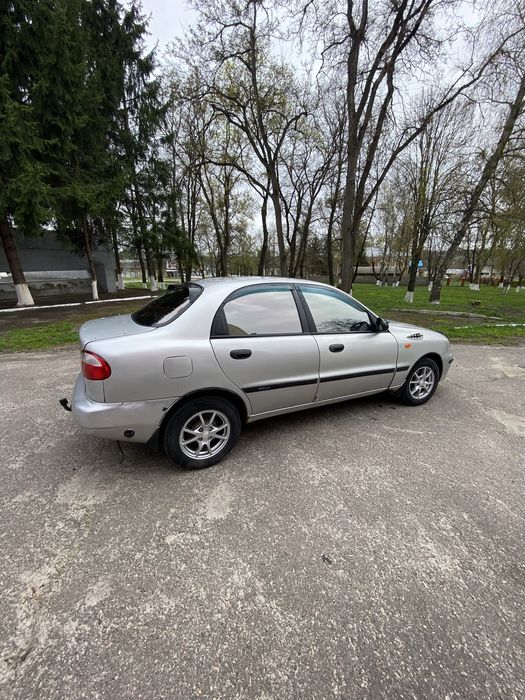 Продам Daewoo Lanos 1.6