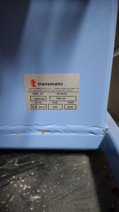 Prensa térmica TRANSMATIC para personalização têxtil - para estampagem em t-shirts, sweatshirts, sacos, entre outros artigos.