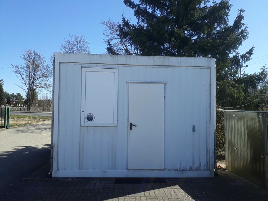 Kontener socjalny 2,5 × 3,8 m – WC + umywalka | OKAZJA