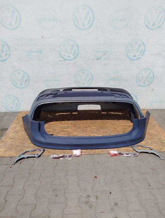 Задній бампер Tiguan 2 USA Америка Комплектуючі