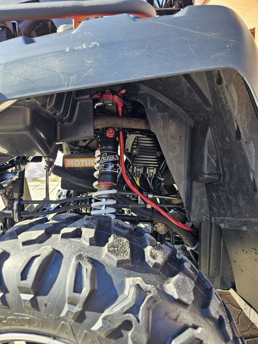 Квадроцикл CF Moto 800 збережений стан