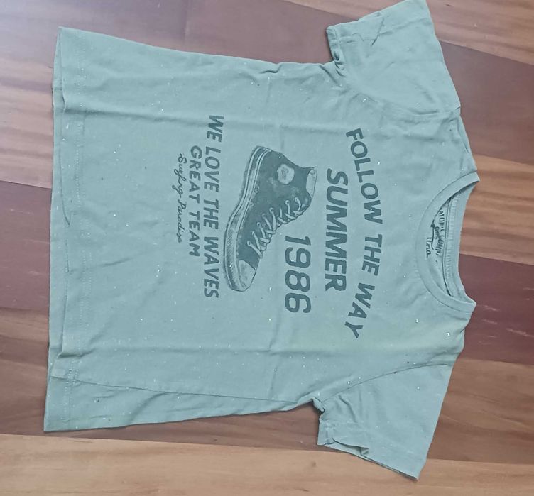 Conjunto de 5 t-shirts para criança - 4 anos