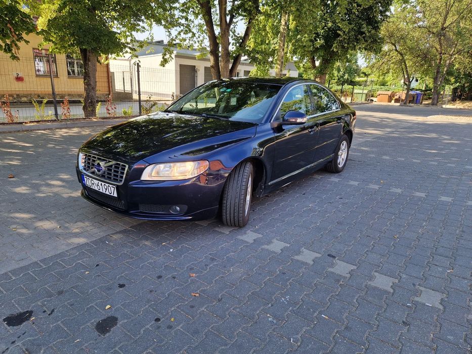 Volvo S80