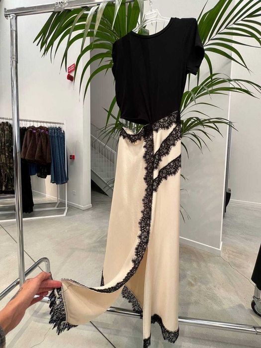 Sukienka włoskiej marki TENSIONE IN