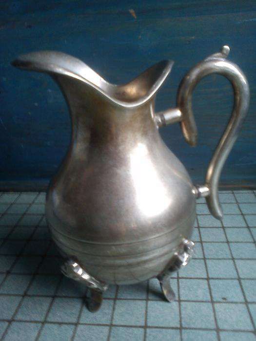 Serviço de chá vintage de três peças em muito bom estado vendo troco