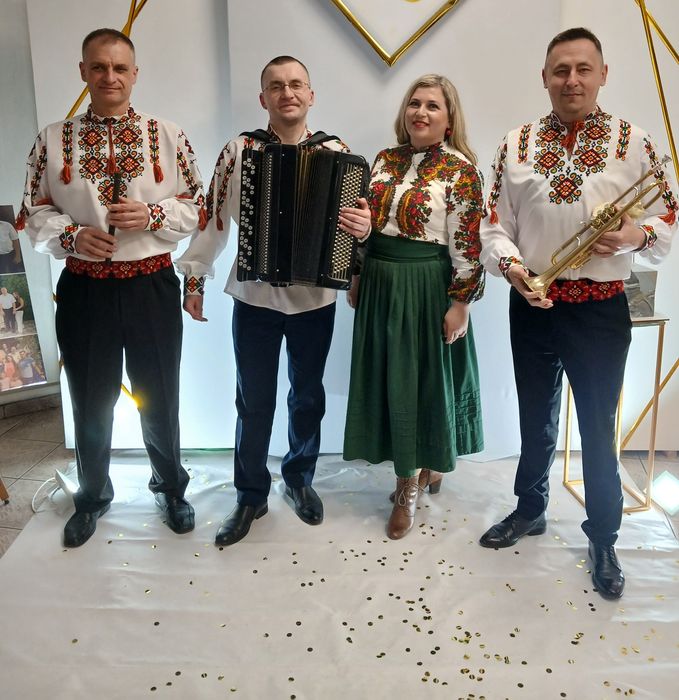 Жива музика на свято