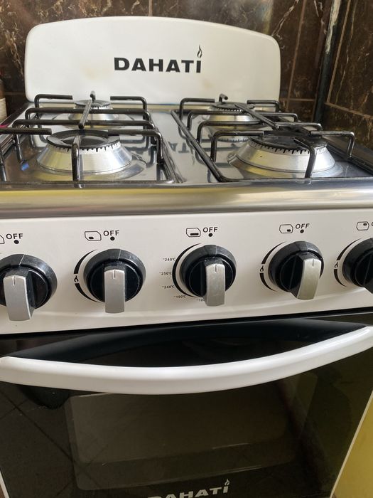 Газова плита DAHATI