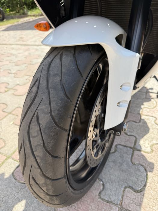 Мотоцикл Yamaha YZF R1 crossplane з документами