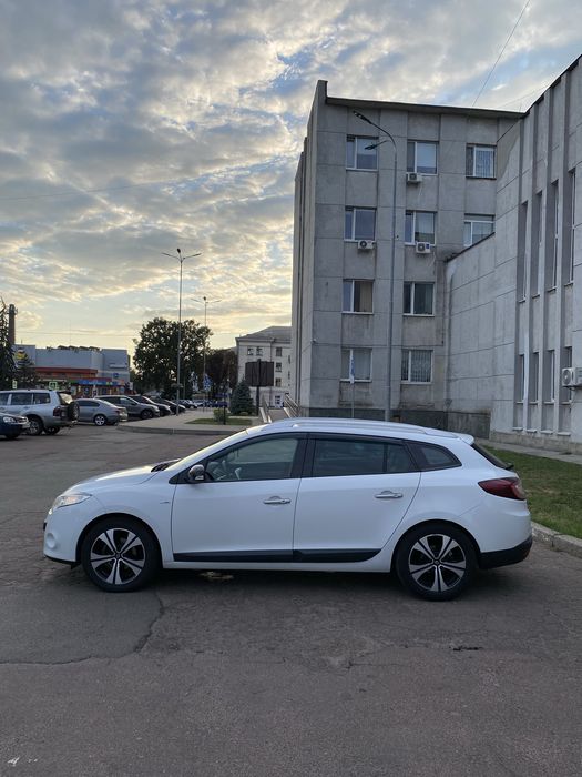 Renault Megane 2011 VIN VF1KZ1S0645360987 фото оголошення 4 з 16