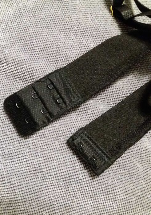 Biustonosz rozm. 75B