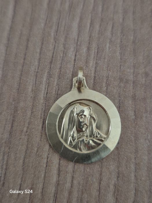 Złota matka boska medalik proba 585 2.35 grama