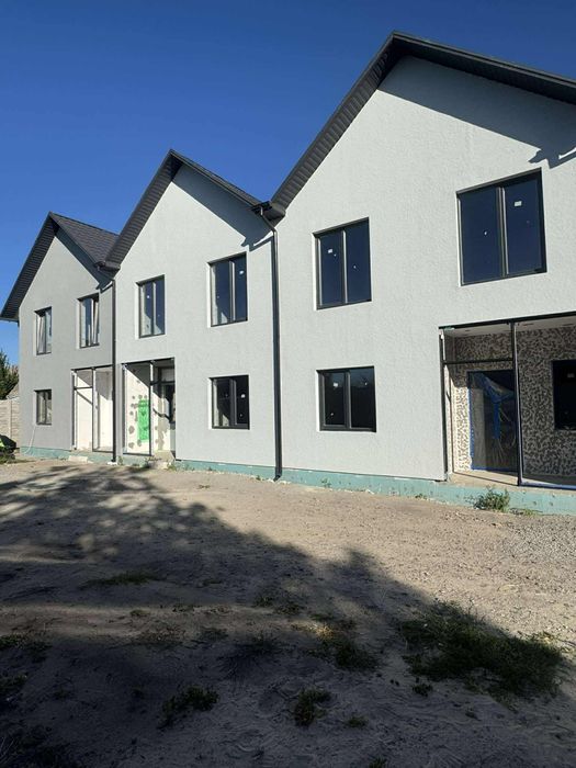 Продам таунхаус на Заріччі