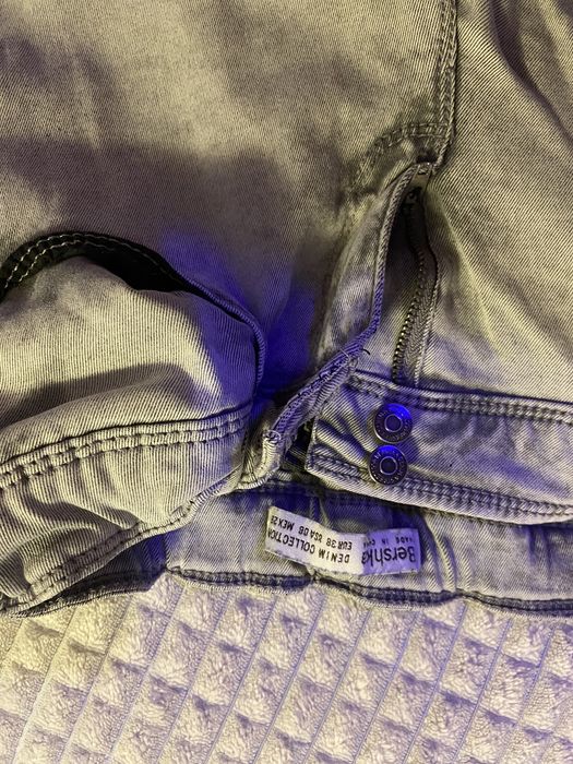 Spodnie z dziurami bershka