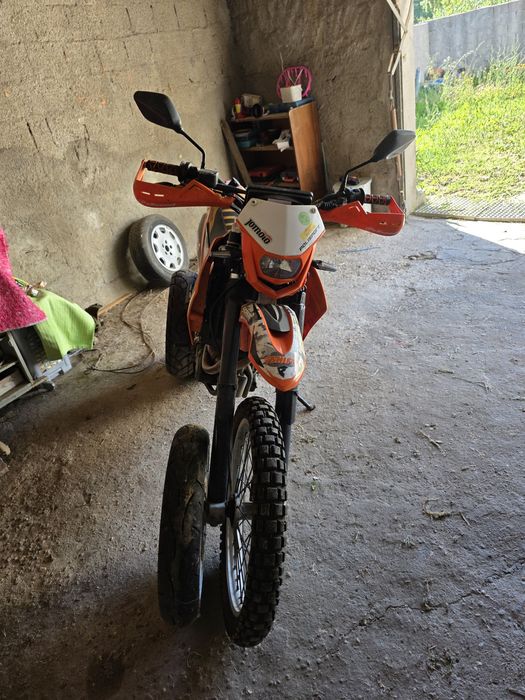 KTM 640 sm - Menos de 30.000 km