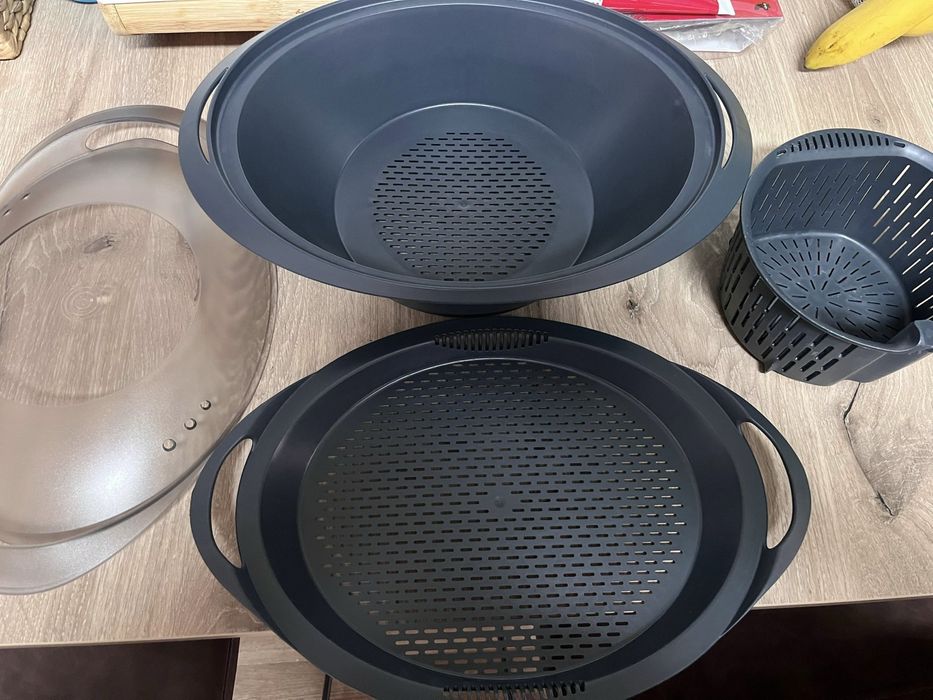 Bimby TM5 com 3 livros e 2 chaves cookido