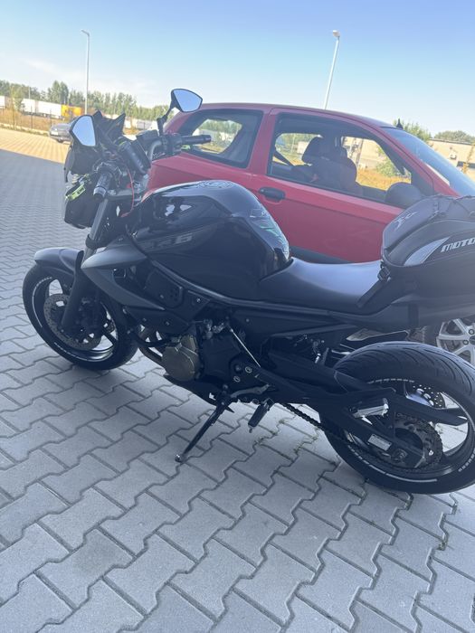 Yamaha xj6n naked