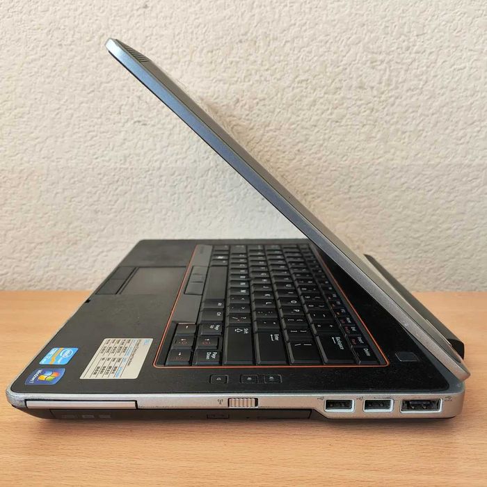 Бюджетний Dell E6420 14"HD+ i7-2760QM/8GB/256GB SSD/NVS4200M/WebCam