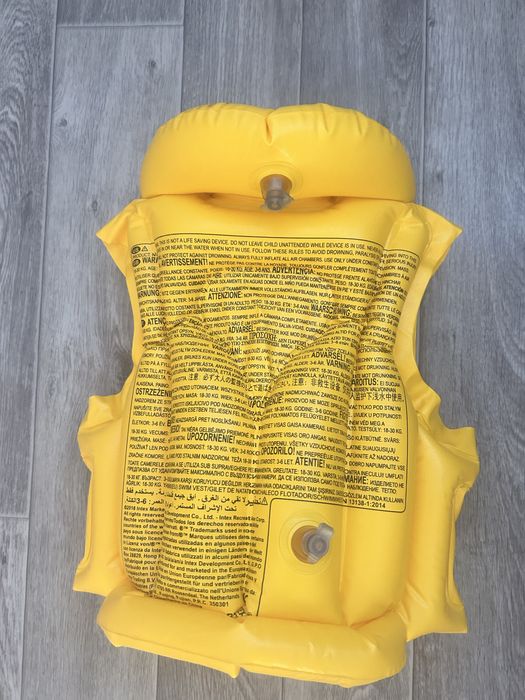 Надувний жилет 3-5 років