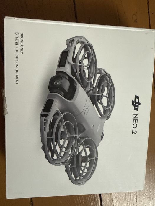 Dji neo2 jedna bateria kartonik dodatkowe smigla sam dron