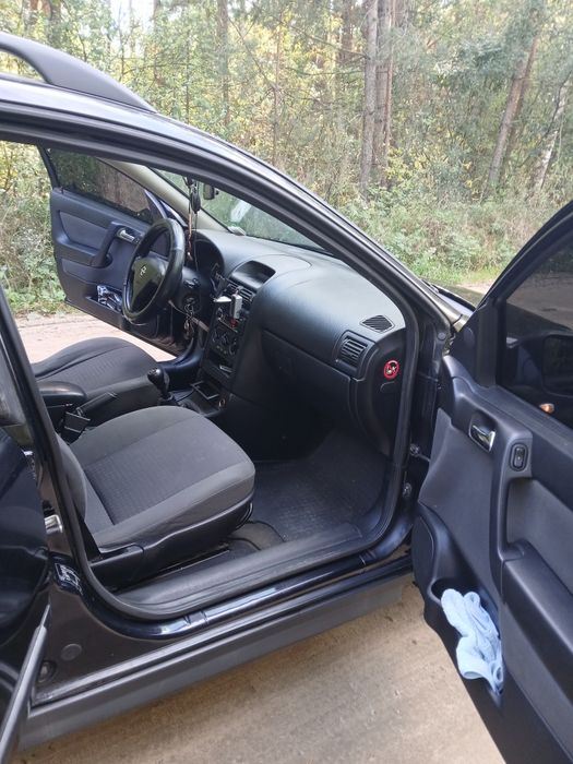 Продам автомобіль Opel Astra G