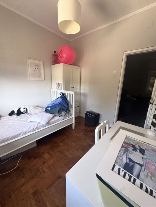 Alugo quarto em Alcântara