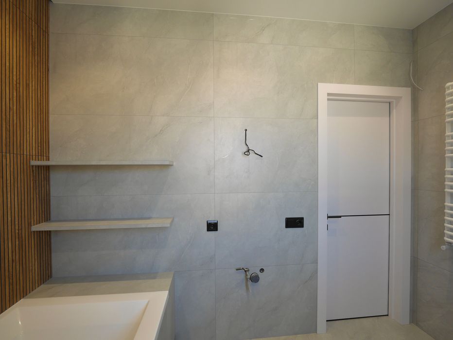 Продаж будинку з ремонтом та власною ділянкою