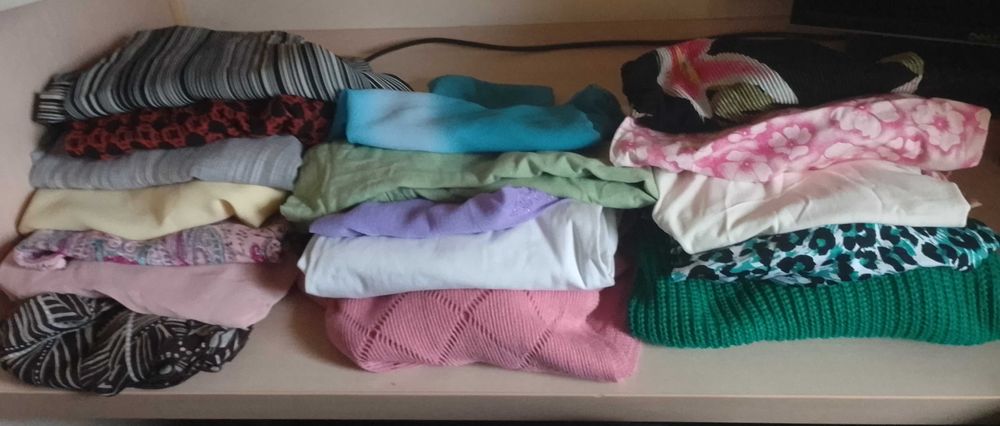 paczka ubrań damskich bluzki, spodnie, sukienki X/XL