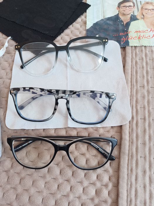 Oprawki-okulary damskie 3 pary.