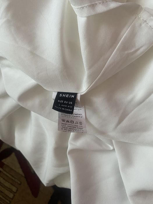 Жіноча нарядна сукня