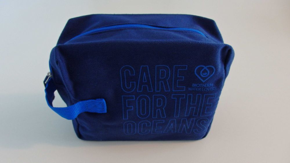 BIOTHERM kosmetyczka męska niebieska na suwak