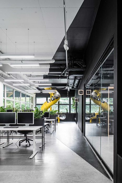 Space 404: coworking - biurka - sale konferencyjne - sesje zdjęciowe