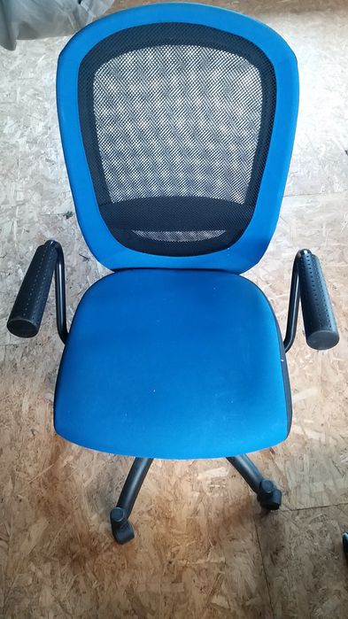 Krzesło biurkowe FLINTAN
