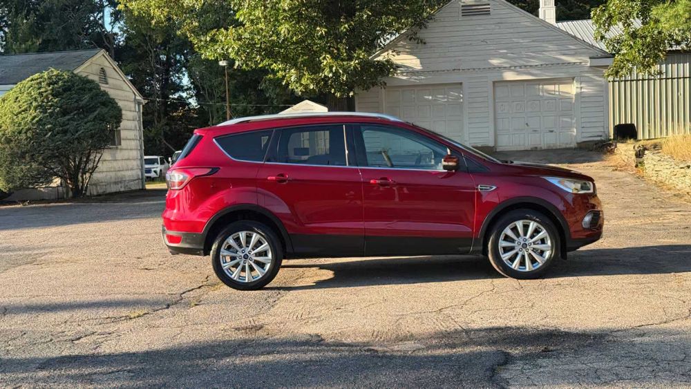 Ford Escape Titanium      2018