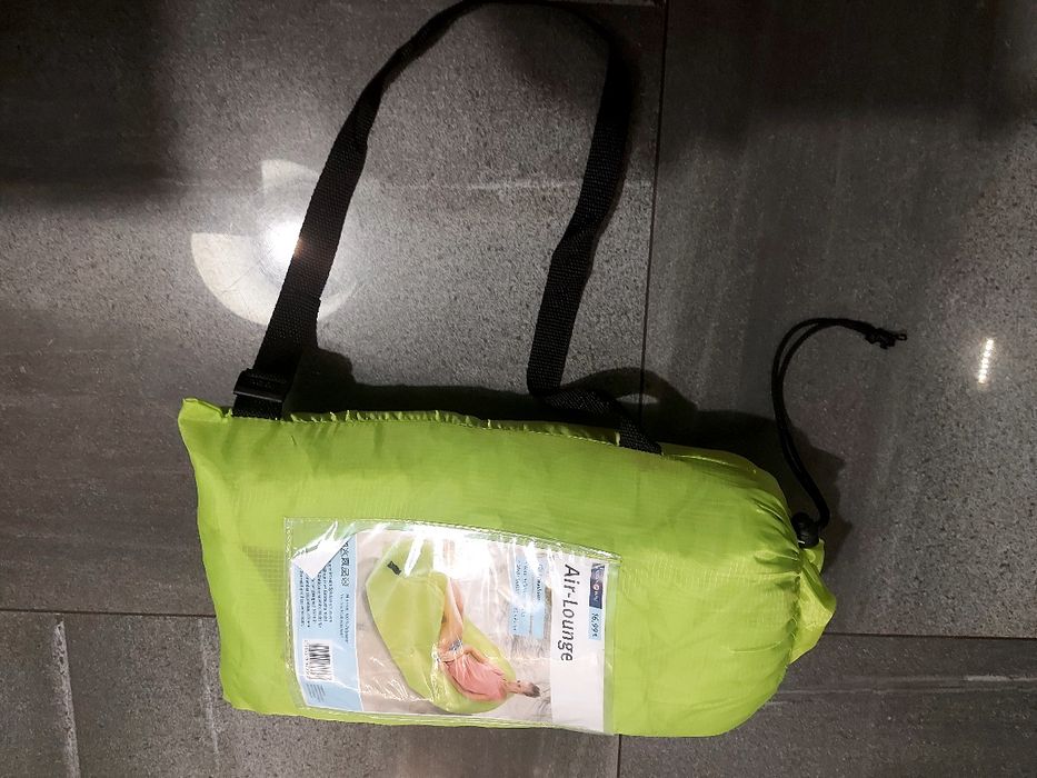 Air-lounge powietrzny leżak plażowy