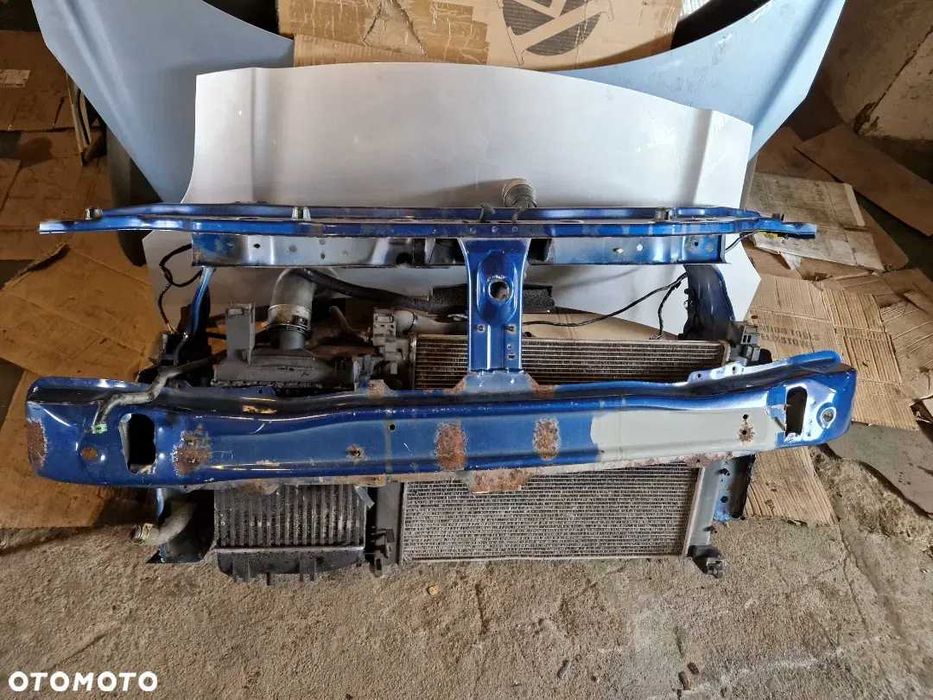 Dacia Duster 013r. 1,5 dci pas przedni przód.