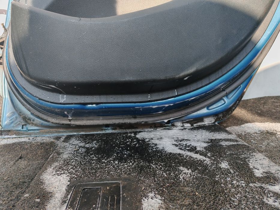 ДЕФЕКТ ! ! ! Задній праві двері hyundai i30 2 хетчбек колір т2u