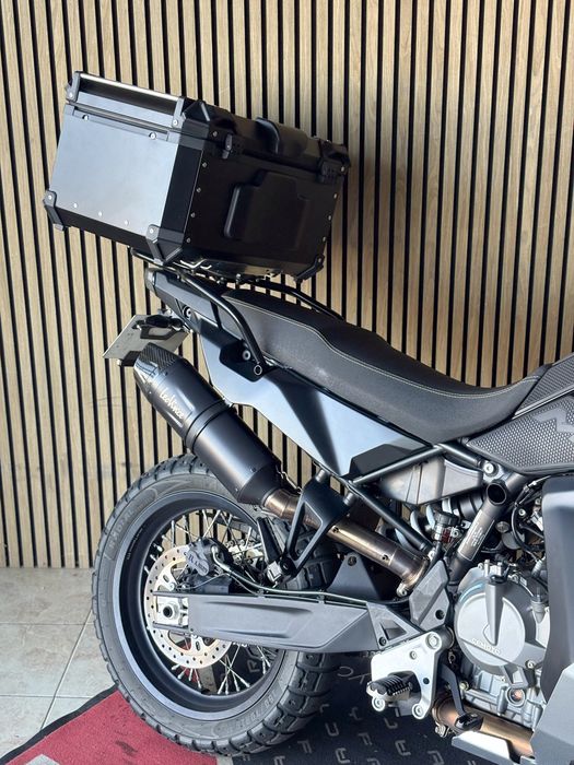 CFmoto 800 MT-X como nova