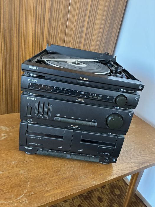 Zestaw audio Phillips z serii 9300
