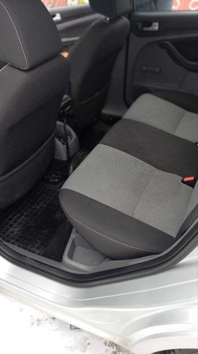 Продам Ford focus II 2010 року 1.6 дизель