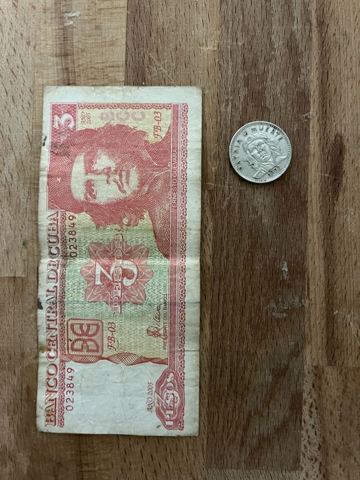 Nota + Moeda 3 Pesos Cubanos