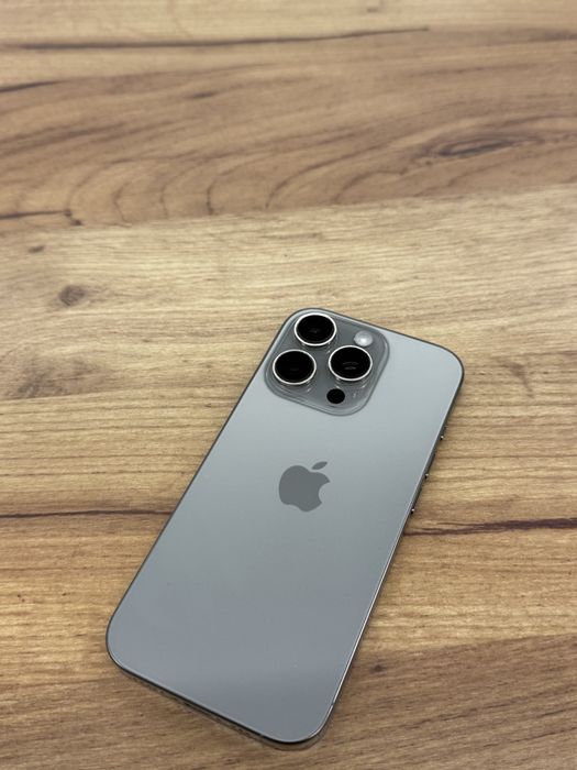 Iphone 16 pro в ідеальному стані