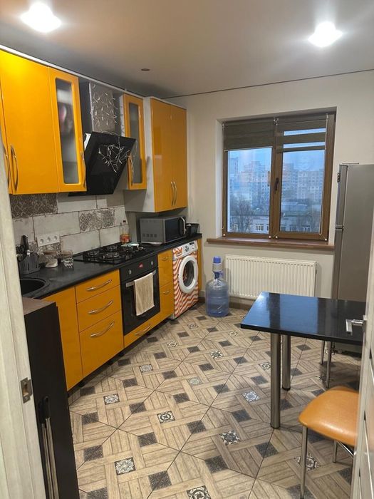 Продаж 3-кімн квартири, лівий берег. Кам'янське